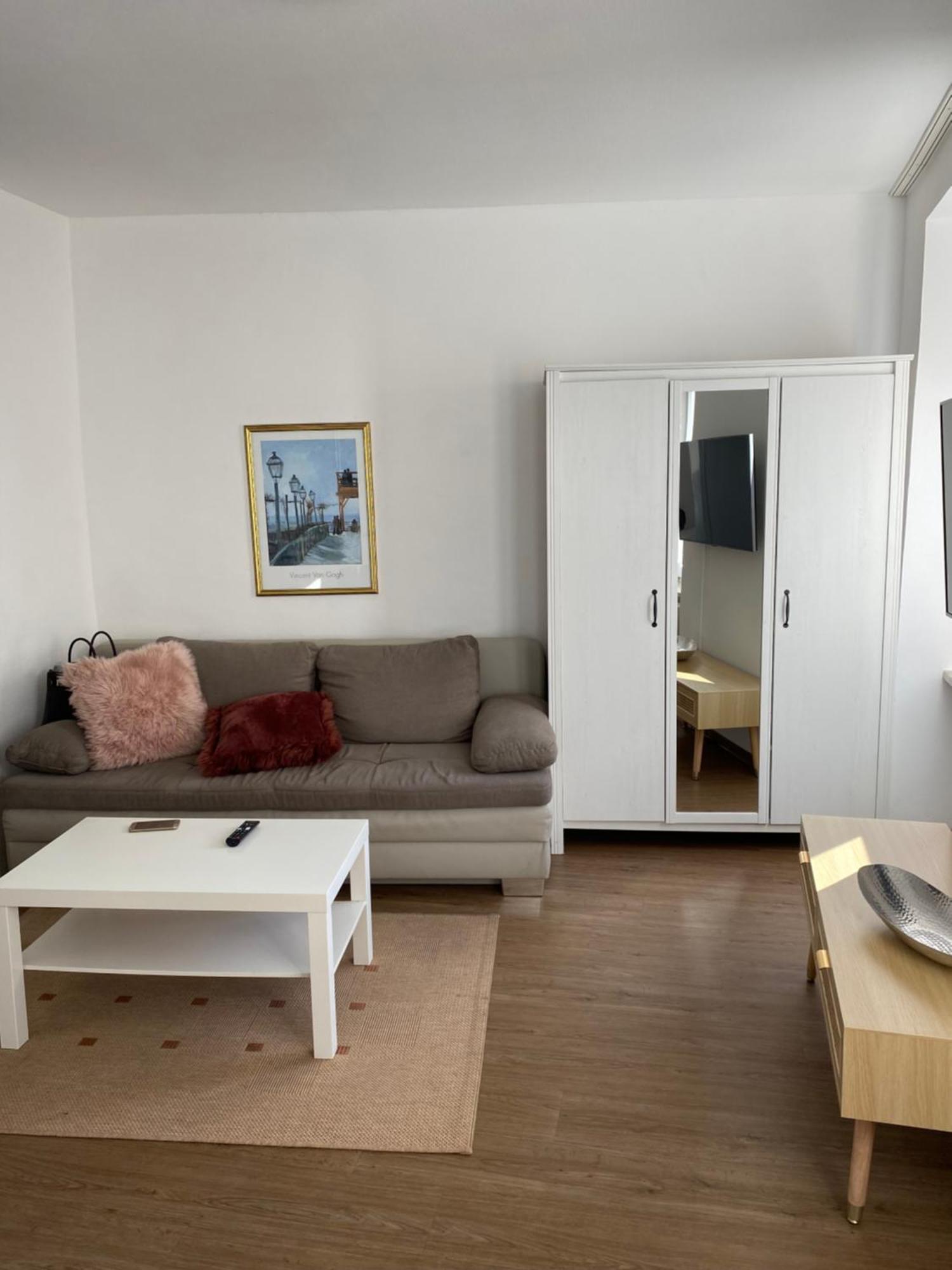 Ferienwohnung Zentral An Der Moselpromenade Целль-ан-дер-Мозель Экстерьер фото